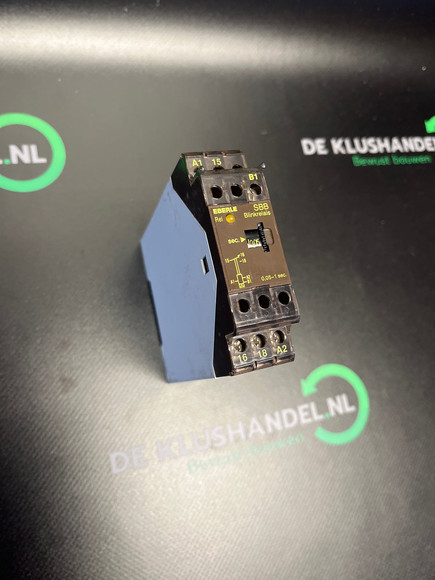 Eberle timer relais SBR-2 0,05-1sec. Oud type