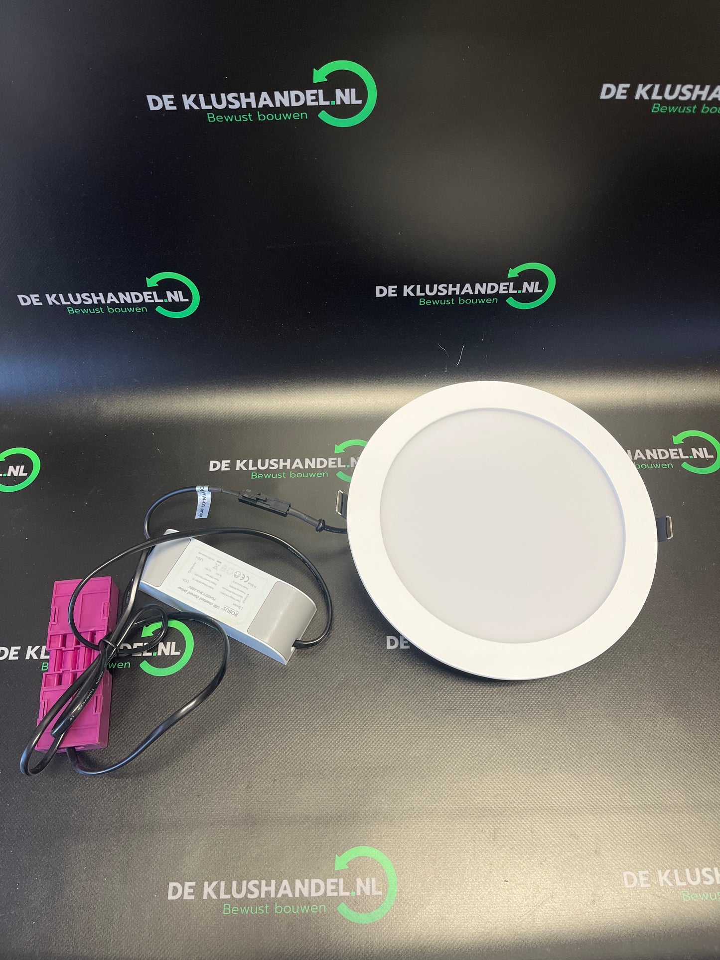 Robus R25330 LED Panel Wit